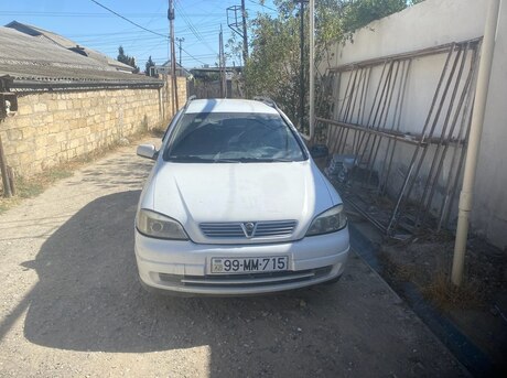 Opel Astra 2003