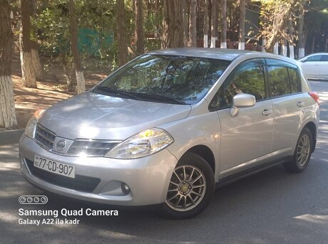 Nissan Tiida 2012