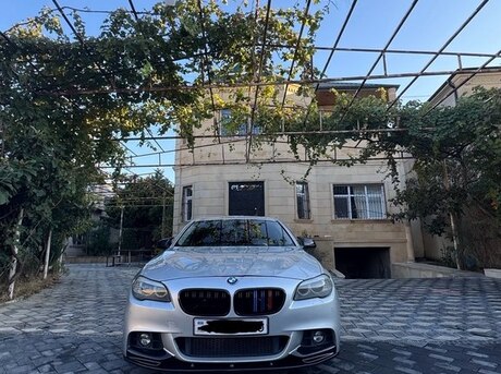 BMW 520 2012