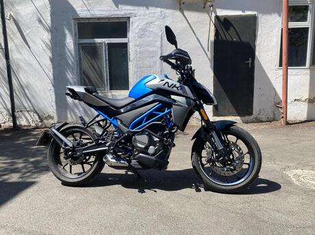 CFMOTO 250 NK 2024