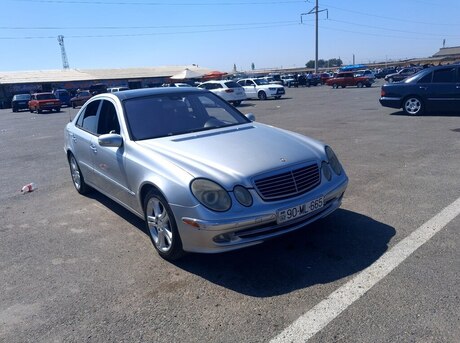 Mercedes E 270 2002