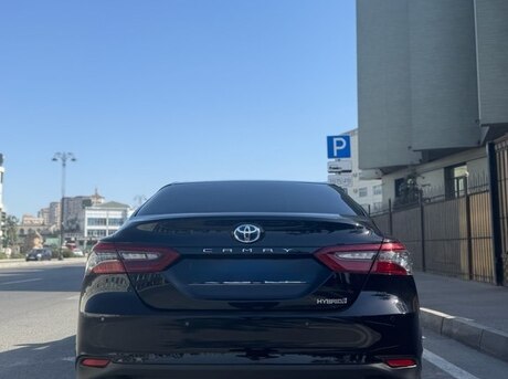 Toyota Camry 2023