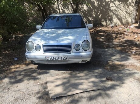 Mercedes E 240 1997