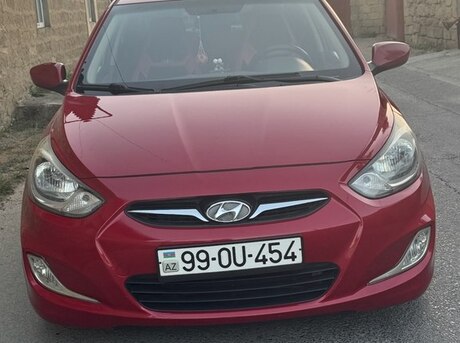 Hyundai Accent 2013