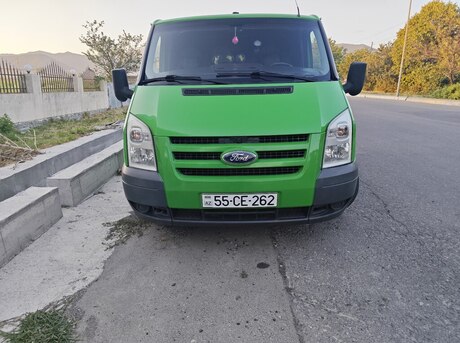 Ford Transit 2010
