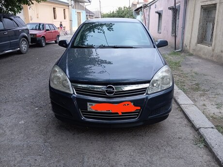 Opel Astra 2007