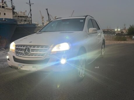 Mercedes ML 350 4MATIC 2010