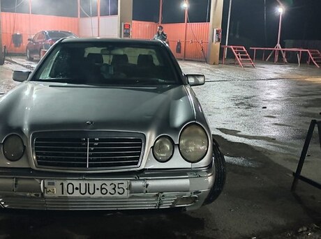 Mercedes E 280 1999