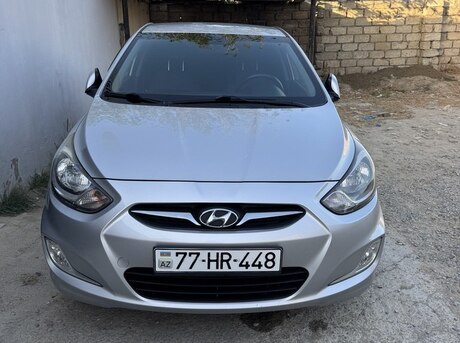Hyundai Accent 2013