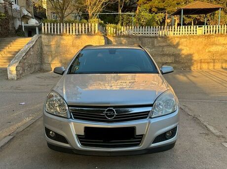 Opel Astra 2008