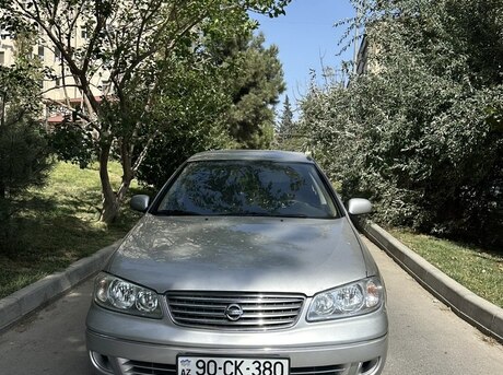 Nissan Sunny 2008
