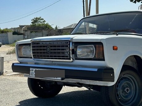 LADA (VAZ) 2107 2010