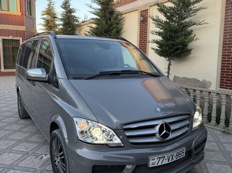 Mercedes Vito 115 2010