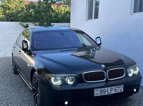 BMW 745 2004