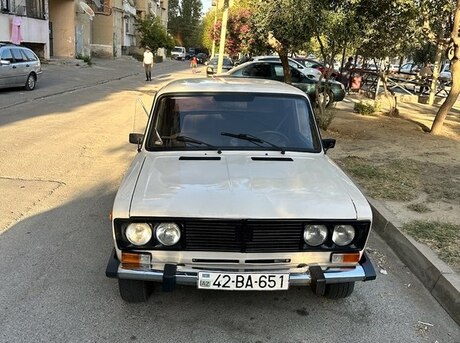 LADA (VAZ) 2106 1990