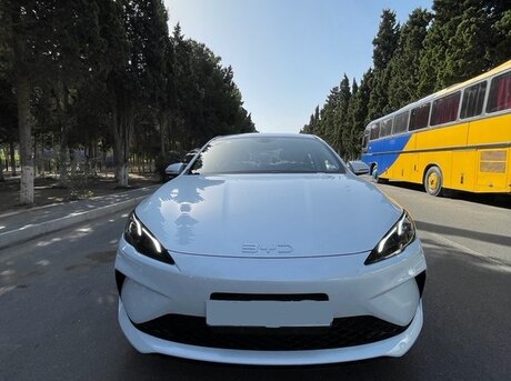 BYD  2025