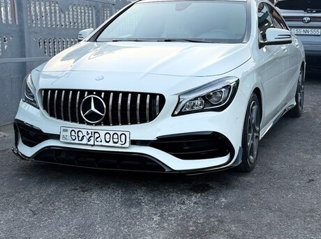 Mercedes CLA 250 2018