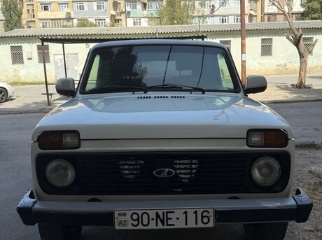 LADA (VAZ) Niva 2012