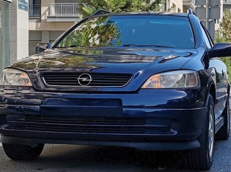 Opel Astra 2000