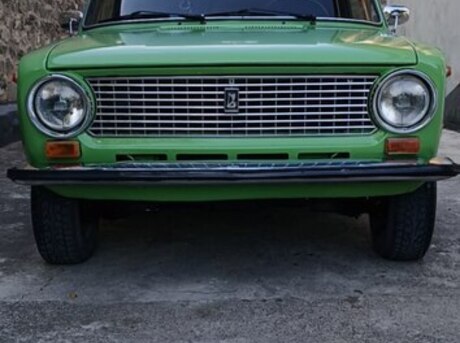 LADA (VAZ) 21011 1985