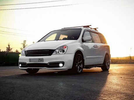 Kia Carnival 2008