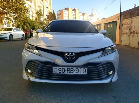 Toyota Camry 2018