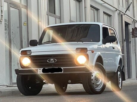 LADA (VAZ) Niva 2016