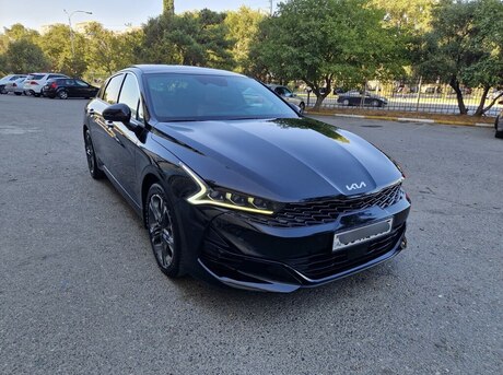 Kia K5 2023