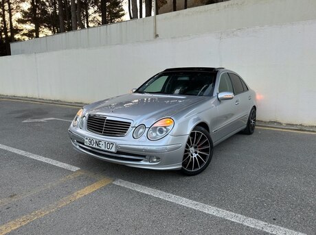 Mercedes E 240 2002