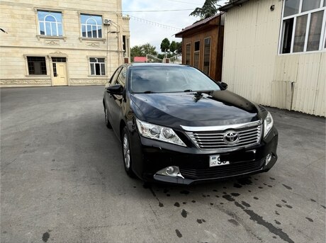 Toyota Camry 2013