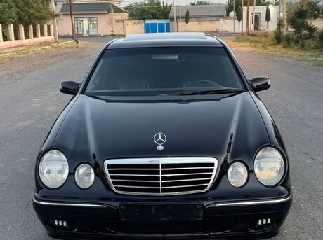 Mercedes E 320 2001