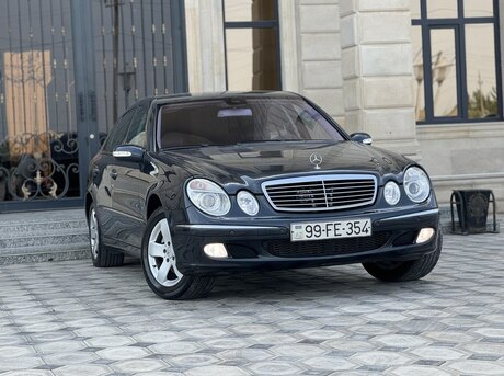 Mercedes E 220 2002