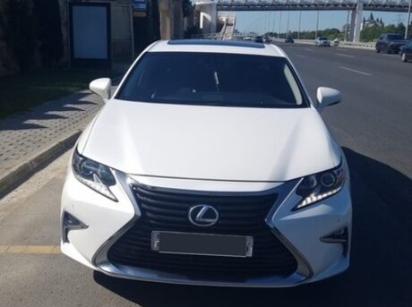 Lexus ES 200 2016