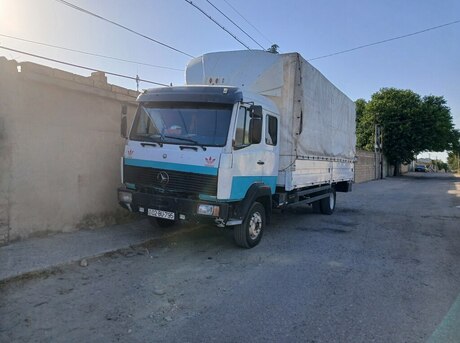 Mercedes Atego 817 1990