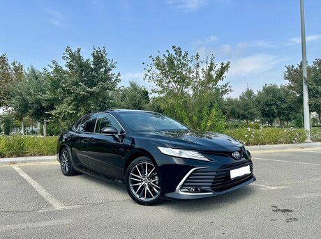 Toyota Camry 2022