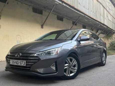 Hyundai Elantra 2019