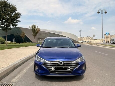 Hyundai Elantra 2020