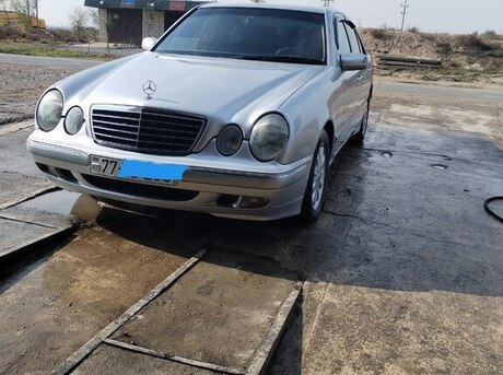Mercedes E 280 2000