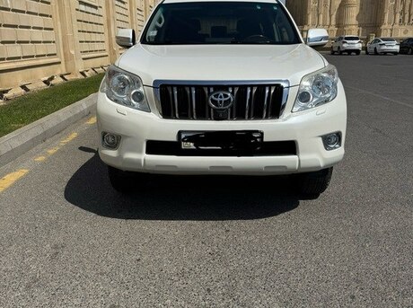Toyota Land Cruiser Prado 2013