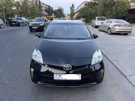 Toyota Prius 2012