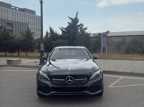 Mercedes C 300 4MATIC 2015