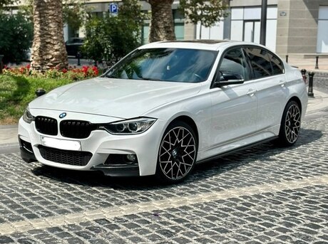 BMW 328 2015