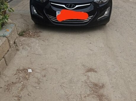 Hyundai Elantra 2012