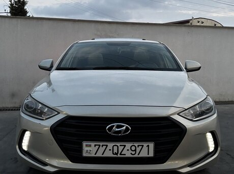 Hyundai Elantra 2017