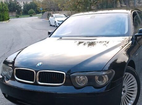 BMW 745 2003