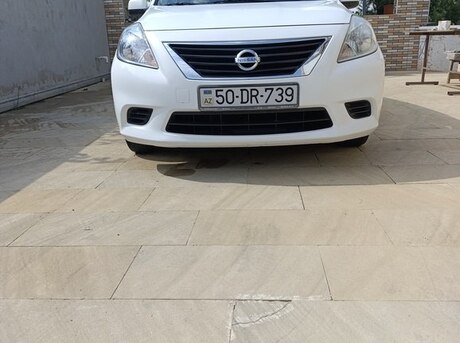 Nissan Sunny 2014