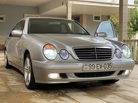 Mercedes E 240 2000