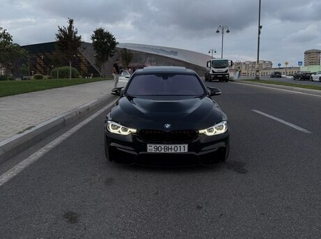 BMW 328 2015