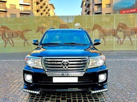 Toyota Land Cruiser 2012