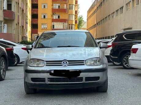 Volkswagen Golf 2000